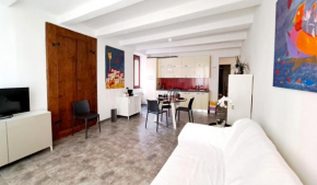 Momi Apartment Como